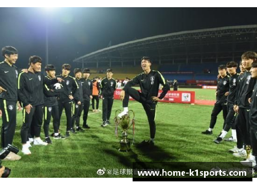 韩国足球队主帅：战术变革与团队建设